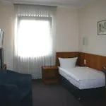 Niederrad Hotel apartamentowy