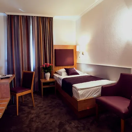 Niederrad 3* Frankfurt am Main