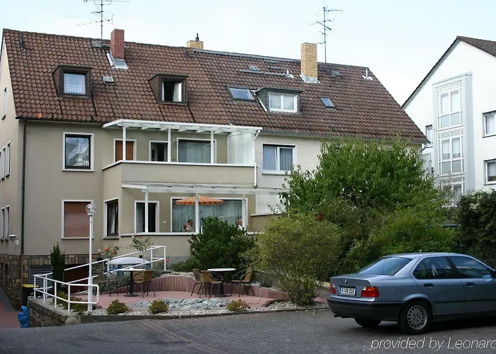 Niederrad Apartmanhotel 3*